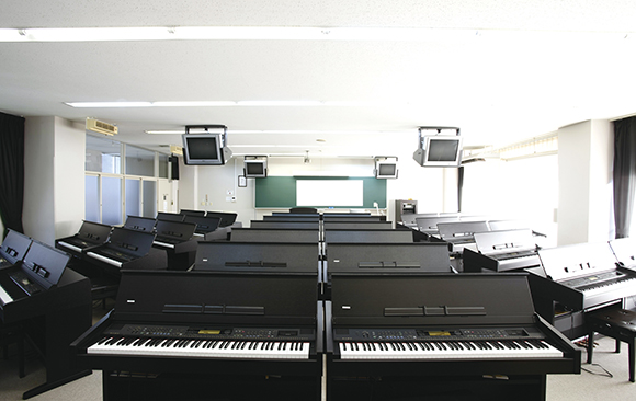 ML教室、ピアノ練習室、ピアノ独習室