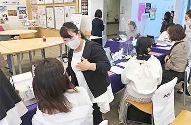 梅花女子大学×POLA「美しく梅花女子 美Project」肌分析＆スキンケアアドバイス