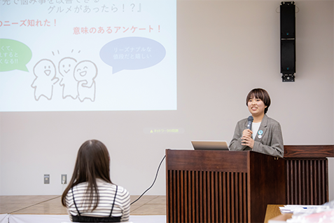 緊張しながらも学生ならではの感性でたつの市の魅力を伝えた